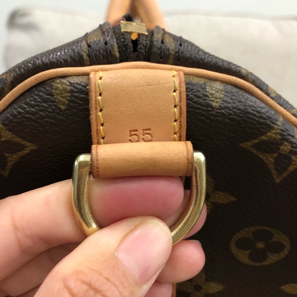 Louis Vuitton Keepall Bandouliere 55 - Picture 10 of 16